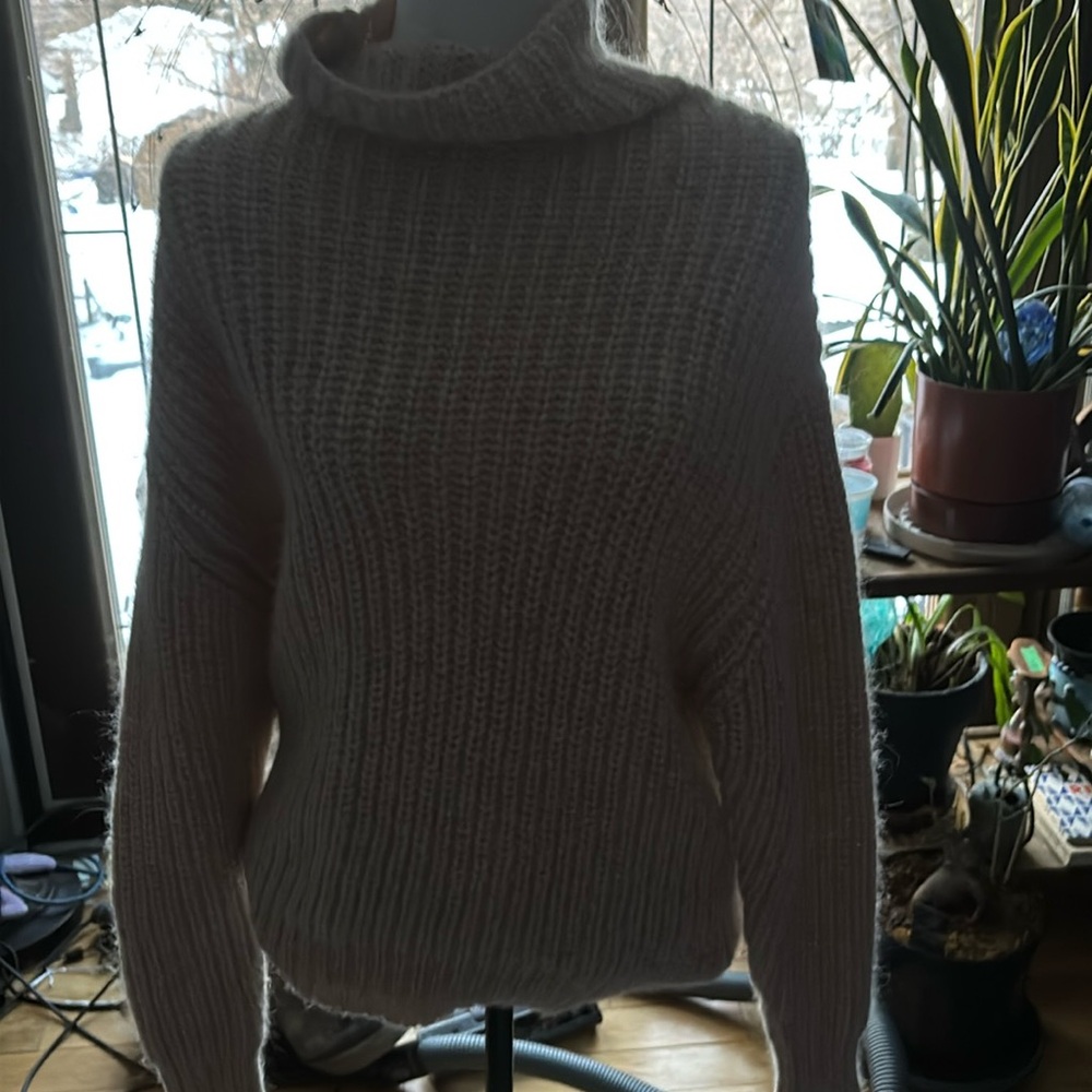 Wilfred cable knit sweater